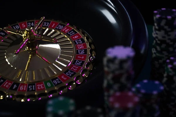 guetoto mobile app interface showing football markets and live dealer options